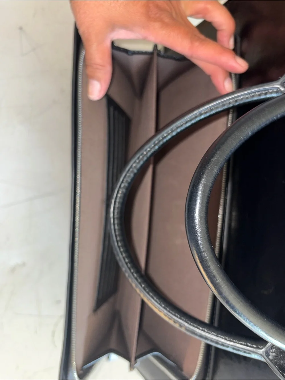 Bostanten Carol Women's Black Leather Briefcase — Capable